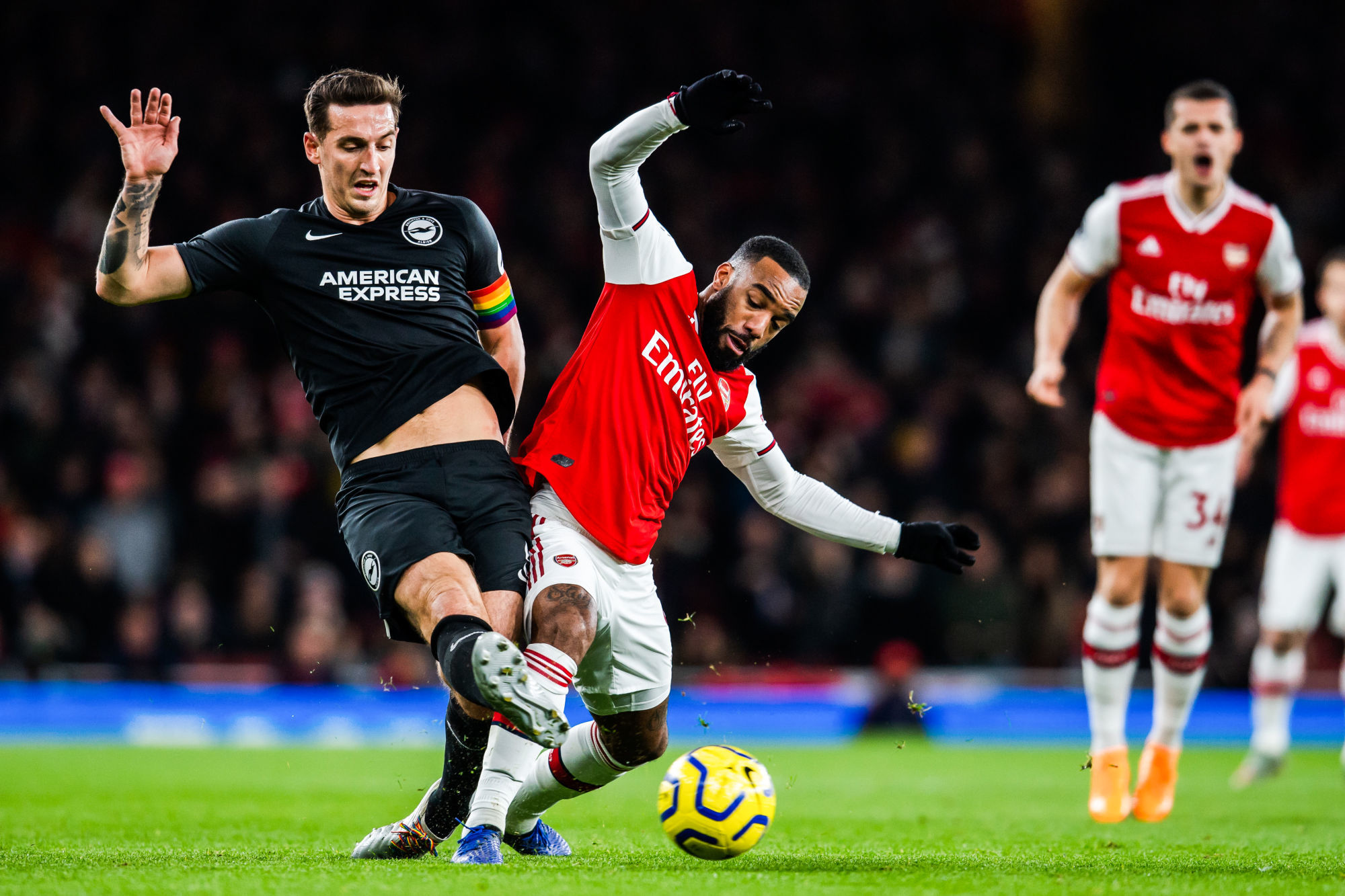 191205 Lewis Dunk of Brighton and Alexandre Lacazette of Arsenal during the Premier League football match between Arsenal and Brighton & Hove Albion on December 5, 2019 in London.
Photo: Vegard Wivestad Grøtt / BILDBYRÅN / kod VG / 170447 
Photo by Icon Sport - Emirates Stadium - Londres (Angleterre)