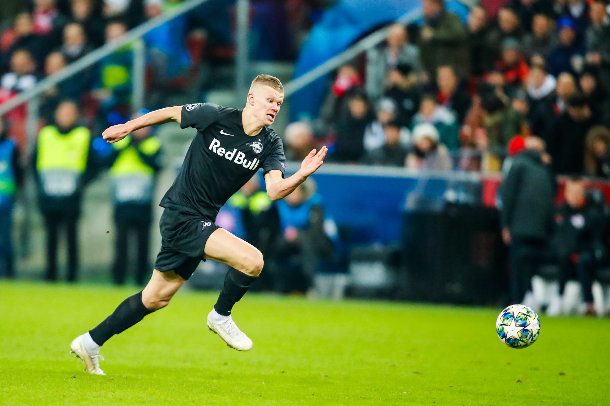 SALZBURG,AUSTRIA,10.DEC.19 - SOCCER - UEFA Champions League, group stage, Red Bull Salzburg vs Liverpool FC. Image shows Erling Haaland (RBS). Photo: GEPA pictures/ Jasmin Walter 
Photo by Icon Sport - Erling Braut HALAND - Red Bull Arena - Salzbourg (Autriche)