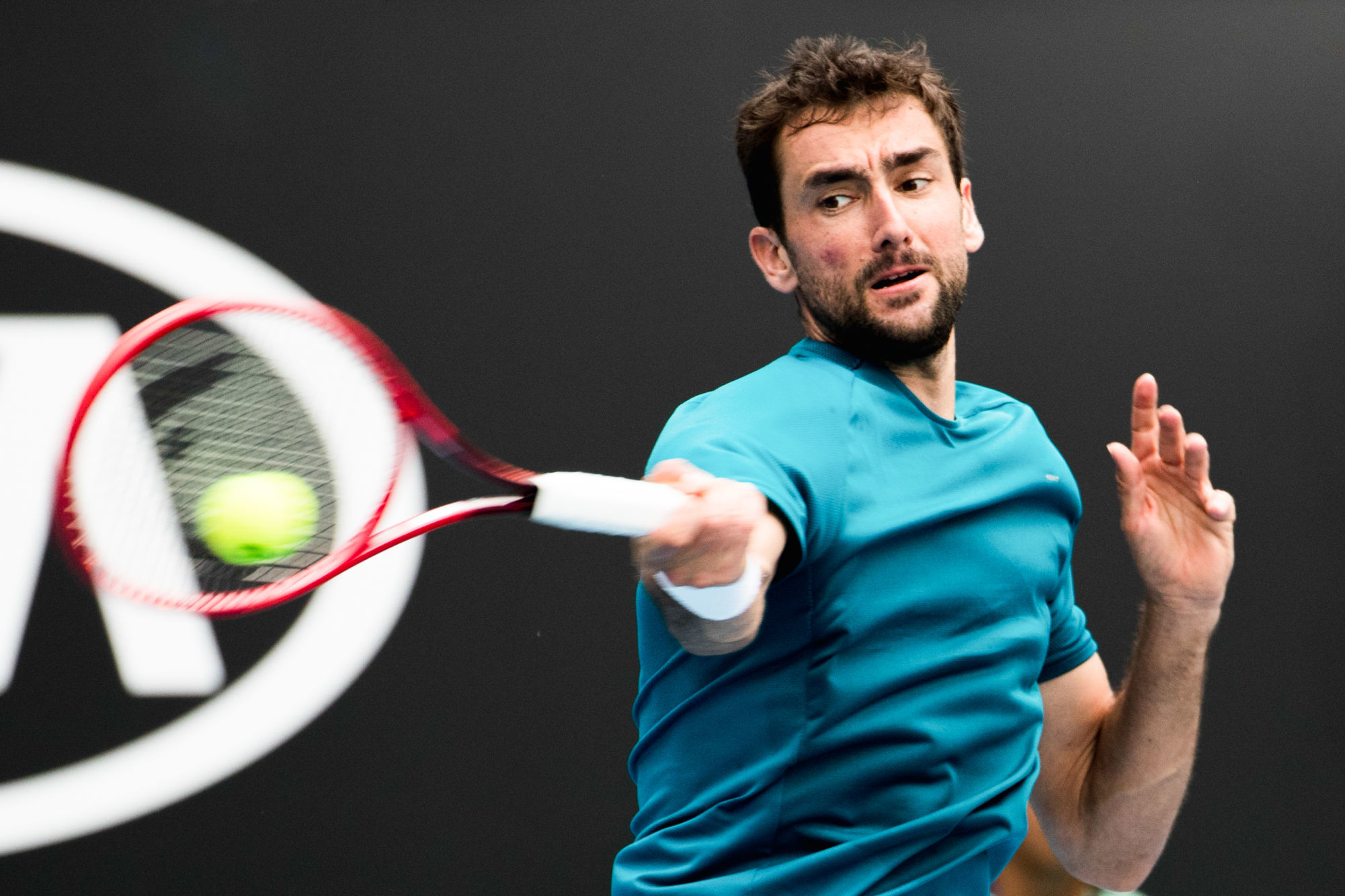 (200122) -- MELBOURNE, Jan. 22, 2020 (Xinhua) -- Marin Cilic of Croatia hits a return during the men's singles second round match against Benoit Paire of France at the 2020 Australian Open tennis tournament in Melbourne, Australia, Jan. 22, 2020. (Xinhua/Zhu Hongye) (Photo by Xinhua/Sipa USA) 

Photo by Icon Sport - Marin CILIC - Melbourne (Australie)