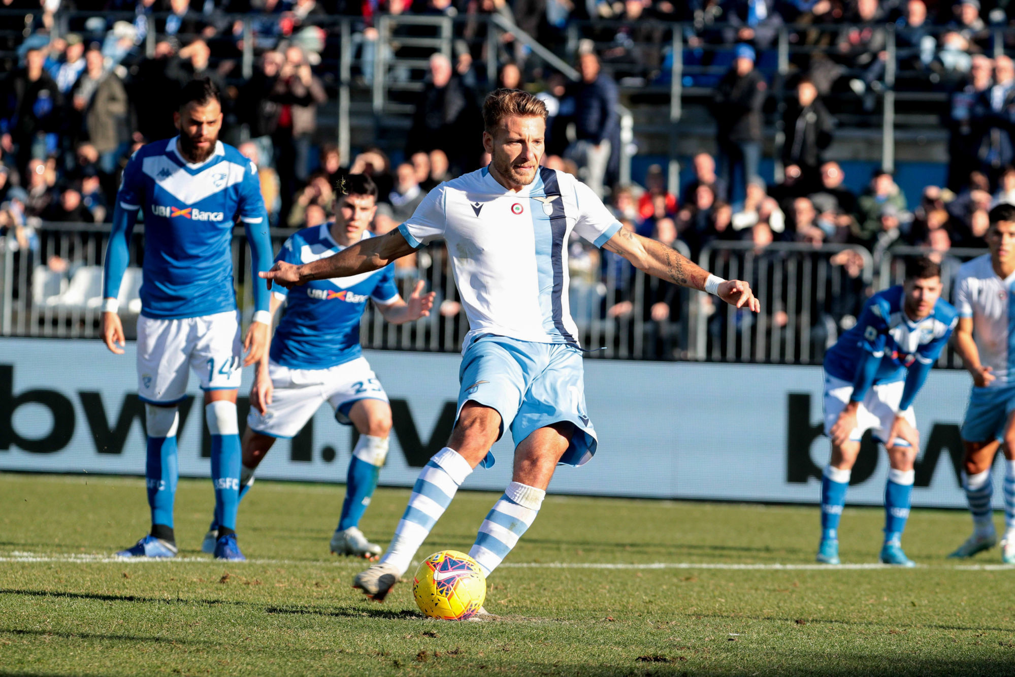 Foto IPP/Emanuele Pennacchio
Brescia 05/01/2020
Calcio Campionato Serie A 2019 - 2020
Brescia Fc vs SS Lazio
Nella foto Ciro Immobile  realizza gol 1-1 su rigore
italyphotopress world copyright 

Photo by Icon Sport - Stadio Mario Rigamonti - Brescia (Italie)