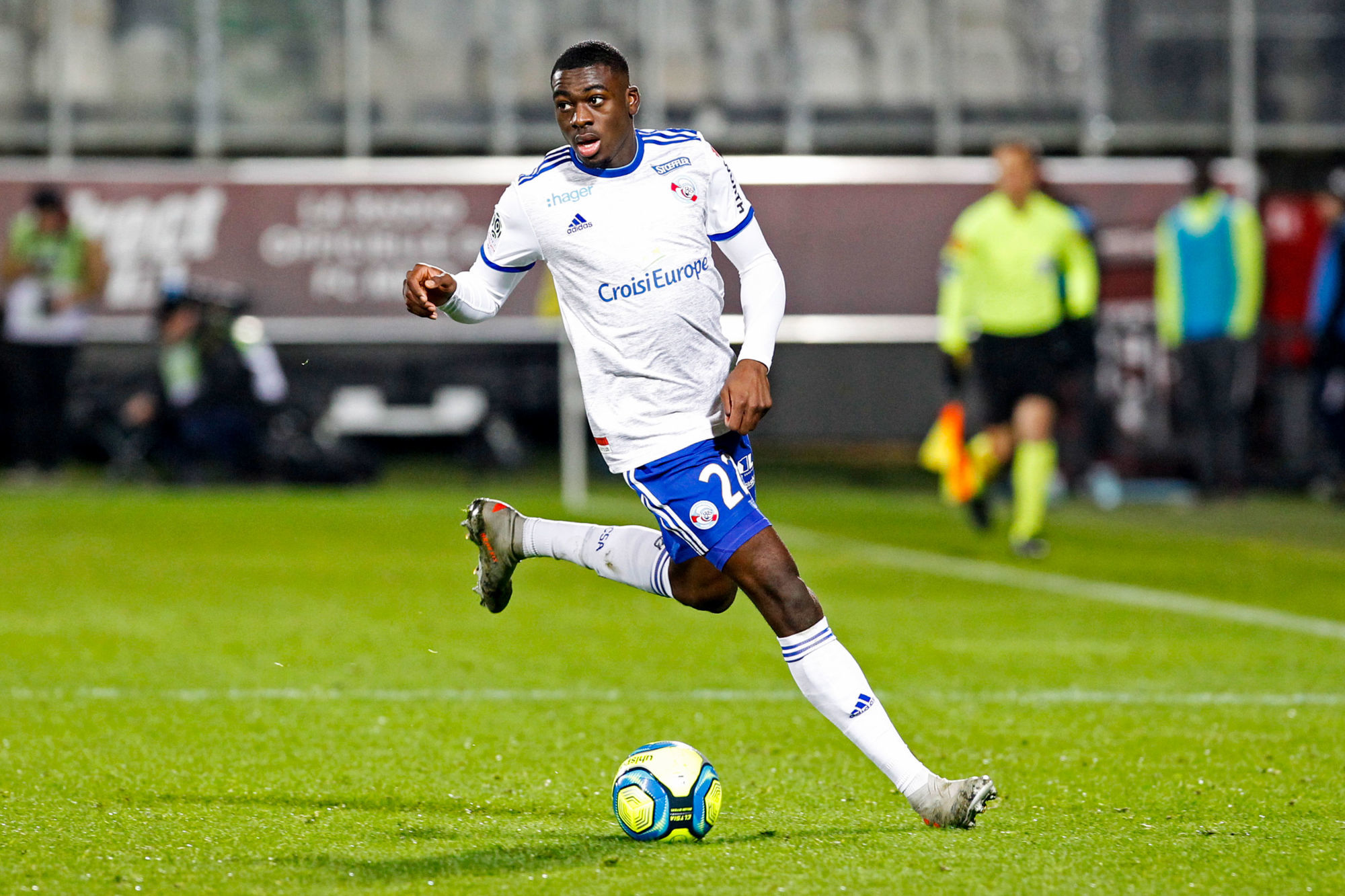 Youssouf Fofana of Strasbourg during the Ligue 1 match between FC Metz and RC Strasbourg at Stade Saint-Symphorien on January 11, 2020 in Metz, France. (Photo by Fred Marvaux/Icon Sport) - Youssouf FOFANA - Stade Saint-Symphorien - Metz (France)