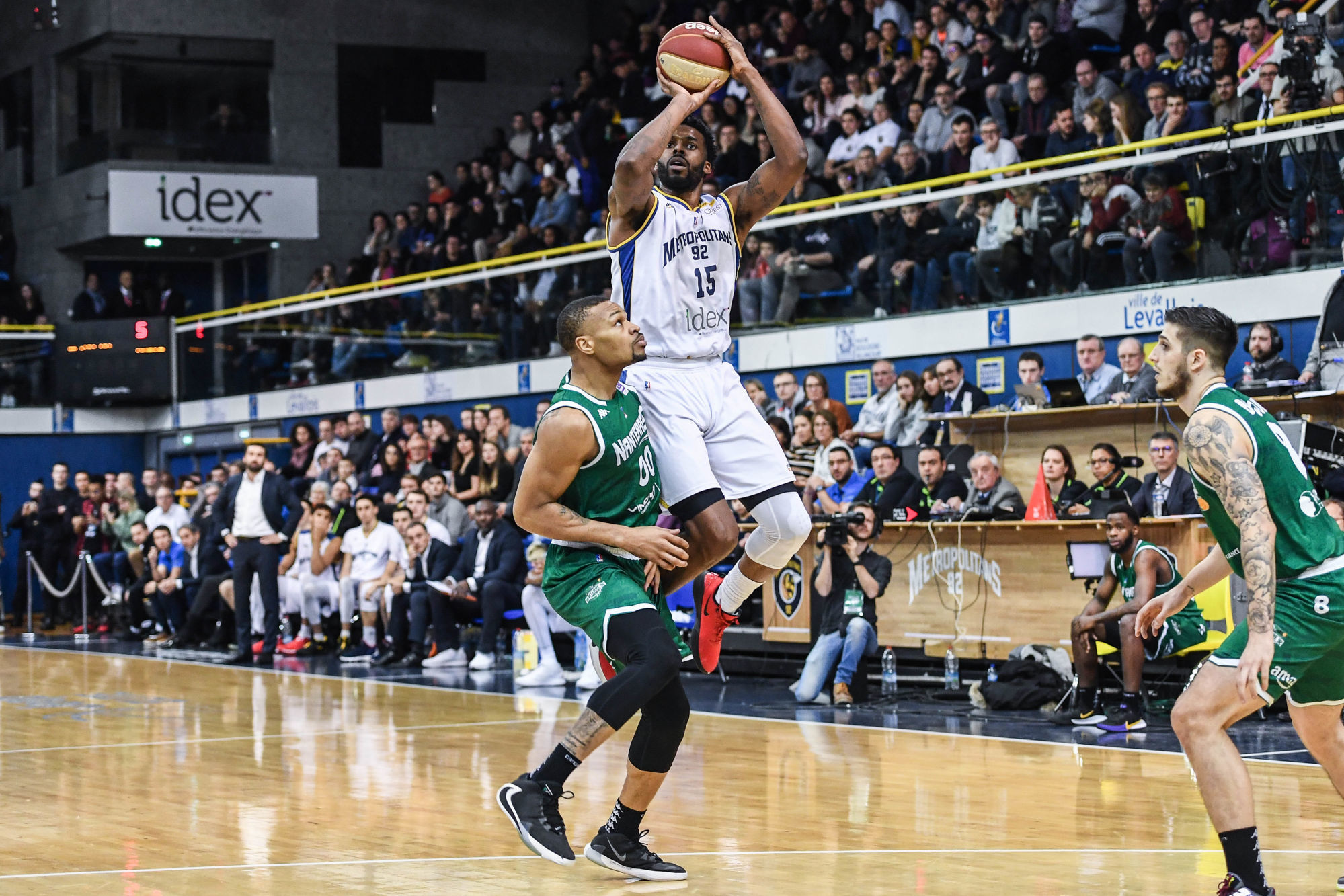 Taylor SMITH of Nanterre 92 and Donta SMITH of Boulogne Levallois during the Jeep Elite match between Boulogne Levallois and Nanterre 92 on January 11, 2020 in Levallois-Perret, France. (Photo by Anthony Dibon/Icon Sport) - Palais des sports Marcel Cerdan - Paris (France)