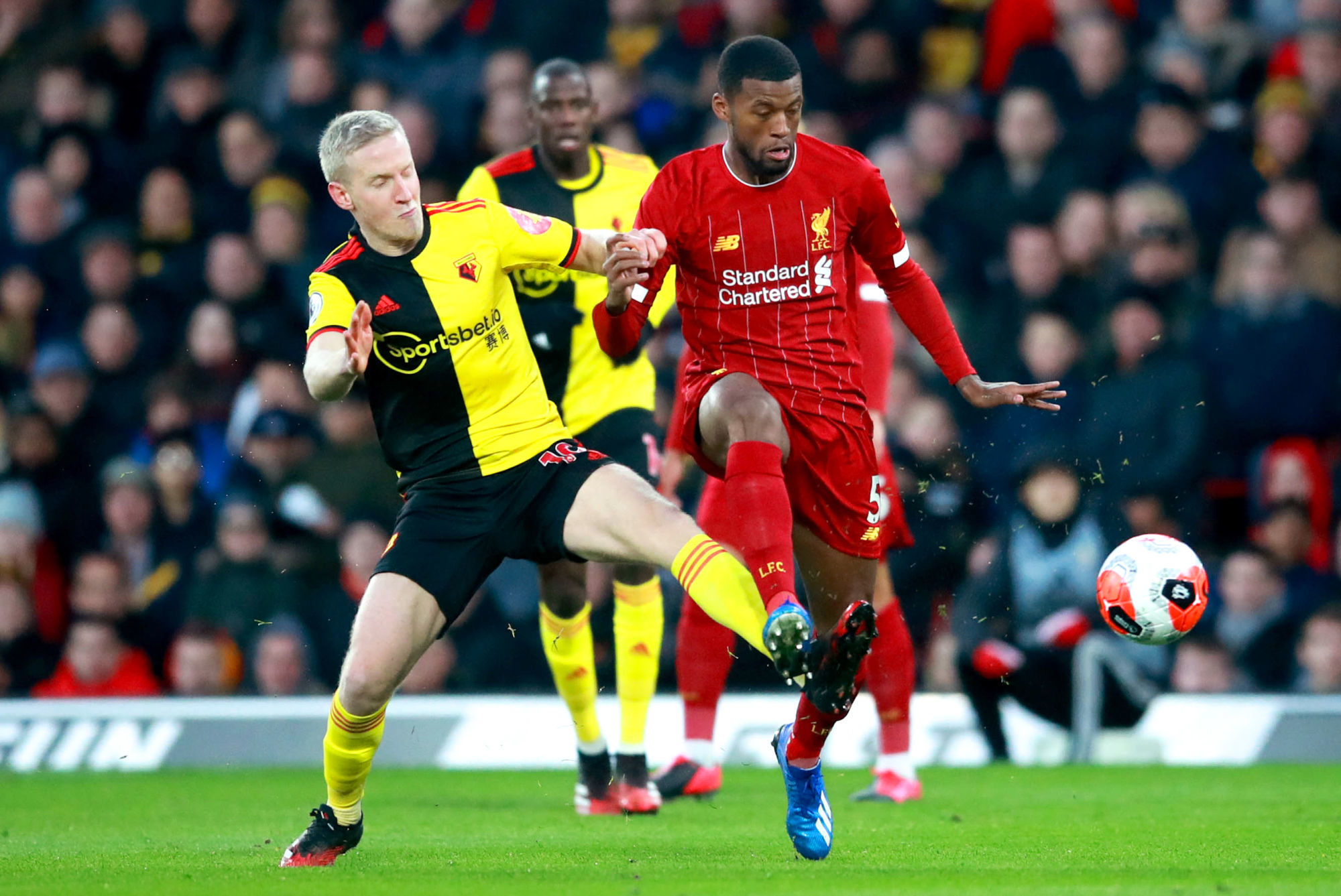 Liverpool's Georginio Wijnaldum (right) and Watford's Will Hughes battle for the ball during the Premier League match at Vicarage Road, Watford. 
Photo by Icon Sport - Vicarage Road - Watford (Angleterre)