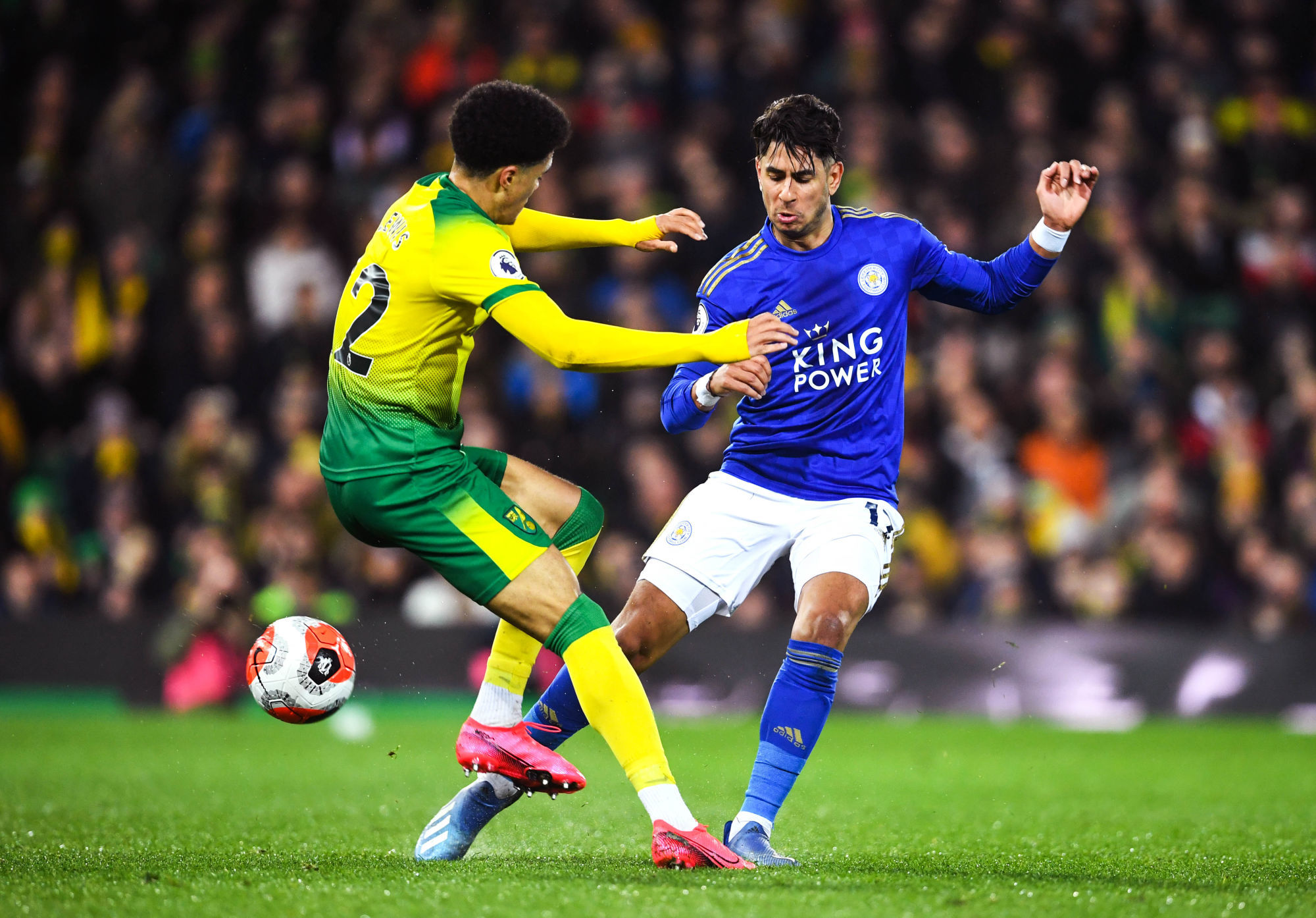 Norwich City's Jamal Lewis (left) and Leicester City's Ayoze Perez battle for the ball during the Premier League match at Carrow Road, Norwich. 


Photo by Icon Sport - Carrow Road - Norwich (Angleterre)