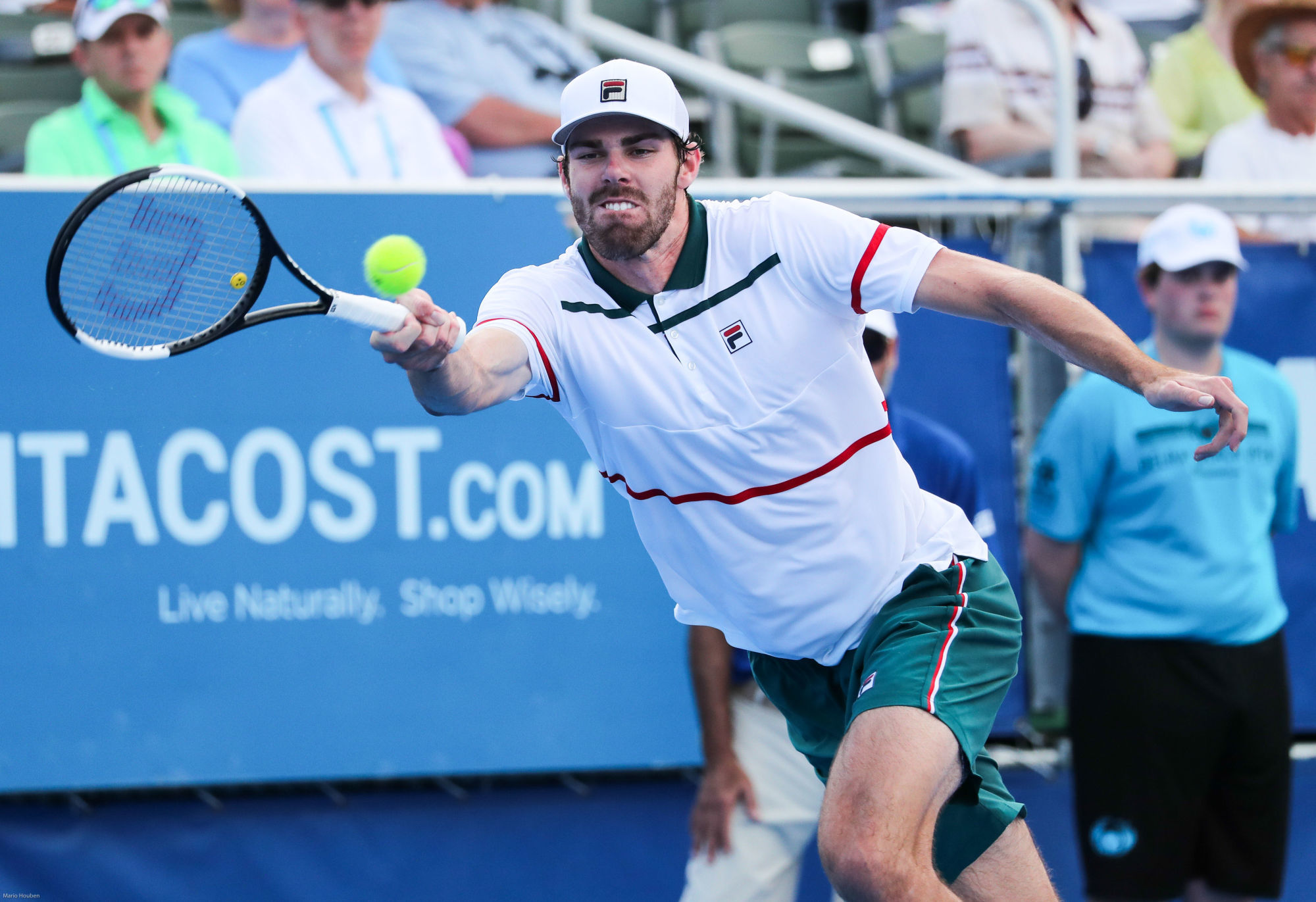 February 18, 2020: Reilly OPELKA (USA) hits a forehand during his match against Ernests GULBIS (LAT) at the 2020 Delray Beach Open ATP professional tennis tournament, played at the Delray Beach Stadium & Tennis Center in Delray Beach, Florida, USA. Mario Houben/(Photo by Mario Houben/CSM/Sipa USA) 

Photo by Icon Sport - Reilly OPELKA -  (Etats Unis)
