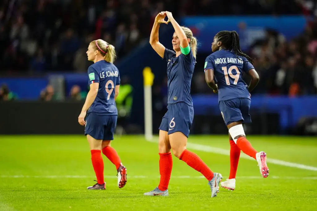 L'organisation de grands événements de football féminin, tels que la Coupe du monde 2019 en France, n'est pas étrangère à la progression du nombre de licenciées. (Photo by Pierre Costabadie/Icon Sport)