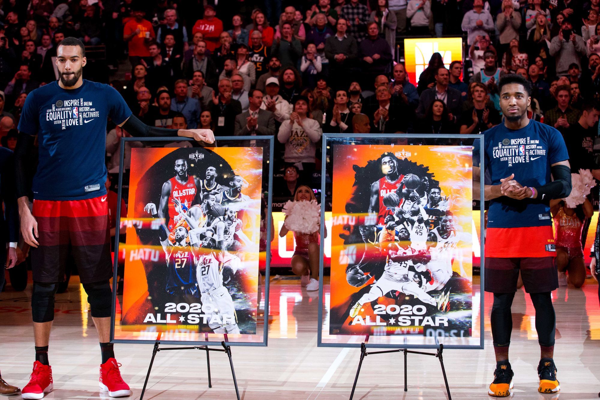 Feb 12, 2020; Salt Lake City, Utah, USA; Utah Jazz center Rudy Gobert (left) and guard Donovan Mitchell (right) are recognized for their selection to the NBA All-Star team prior to a game against the Miami Heat at Vivint Smart Home Arena. Mandatory Credit: Russell Isabella-USA TODAY Sports/Sipa USA 

Photo by Icon Sport - Rudy GOBERT - Donovan MITCHELL - Vivant Smart Home Arena - Salt Lake City (Etats Unis)