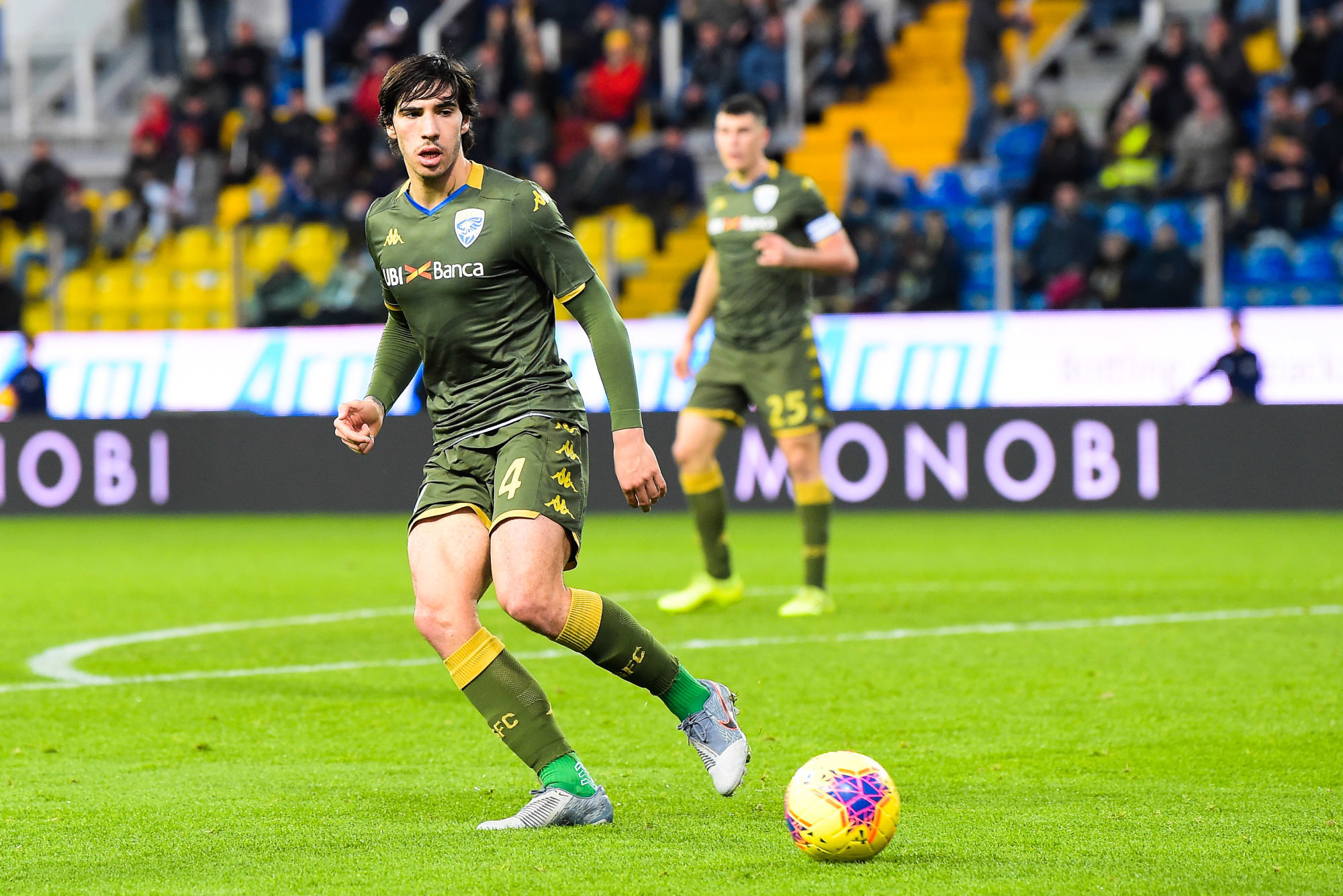 Foto Claudio Grassi/LaPresse
22 dicembre 2019 Parma (PR) Italia
sport 
calcio
Parma vs Brescia - Campionato di calcio Serie A TIM 2019/2020 - stadio Ennio Tardini.
Nella foto: Sandro Tonali (#4 Brescia)

Photo Claudio Grassi/LaPresse
December 22, 2019 Parma (PR) Italy
sport 
soccer
Parma Calcio 1913 vs Brescia Calcio - Italian Football Championship League Serie A TIM 2019/2020 - Ennio Tardini stadium.
In the pic: 

Photo by Icon Sport - Sandro TONALI - Stadio Ennio Tardini - Parme (Italie)