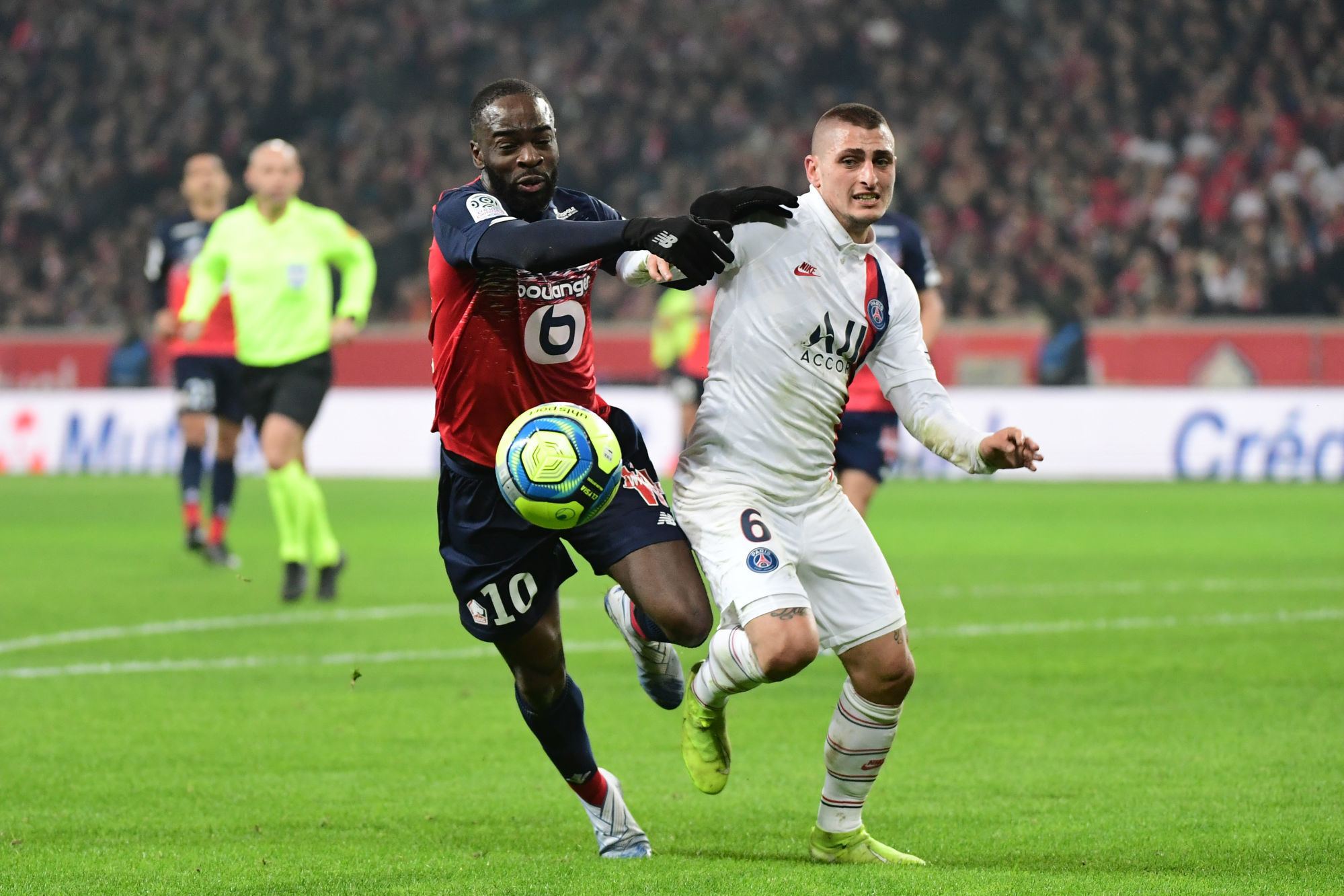 Jonathan IKONE - Lille et Marco VERRATTI - PSG (Photo by Dave Winter/Icon Sport)