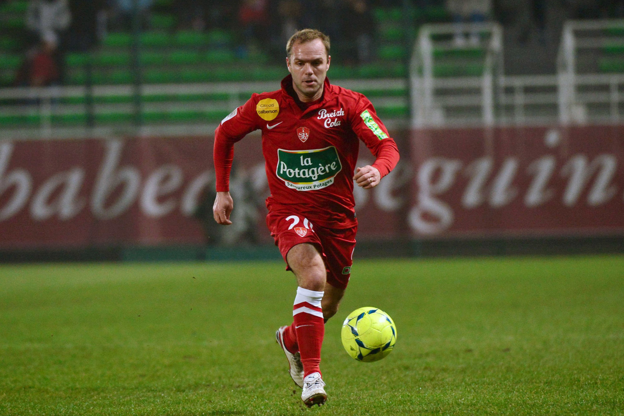 Geoffrey DERNIS - 26.01.2013 - Troyes / Brest - 22e journee de Ligue 1 -