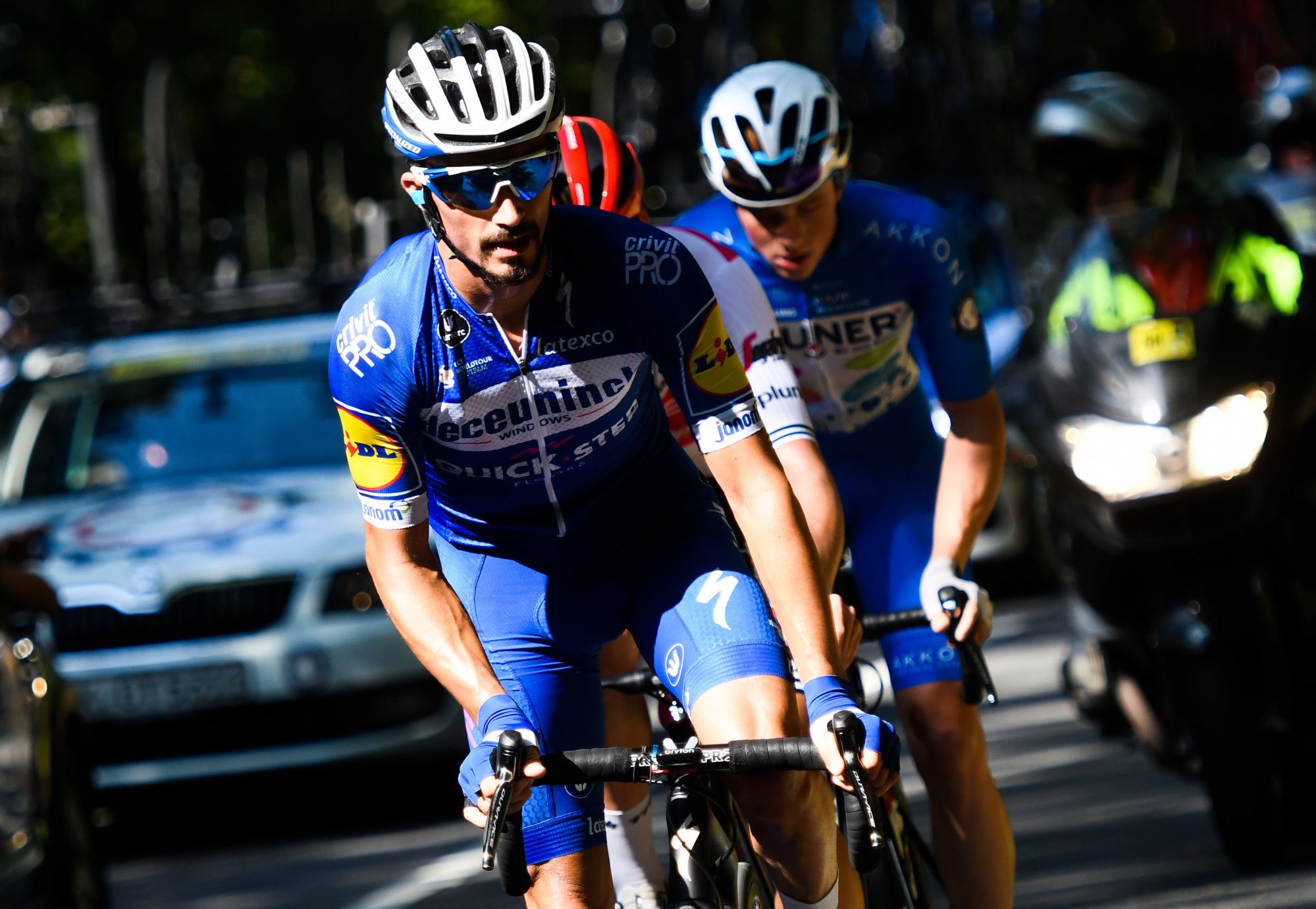 31 August 2019, Gottingen: Cycling: UCI Europaserie - Germany Tour, 3rd stage, Gottingen - Eisenach (189,00 km). Frenchman Julian Alaphilippe (front) of Team Deceuninck-Quickstep leads the top group.  Photo: Bernd Thissen / PictureAlliance / Icon Sport - Julian ALAPHILIPPE