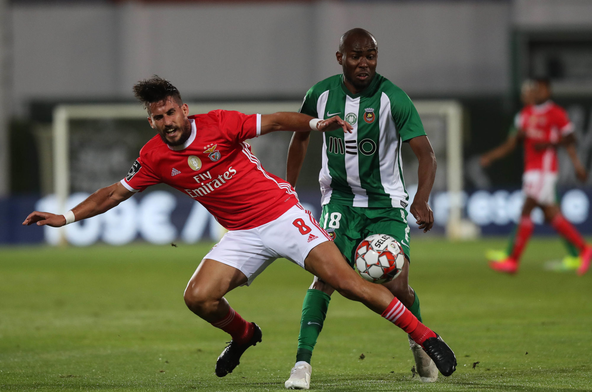 Vila do Conde, 06/17/2020 - Rio Ave Futebol Clube hosted Sport Lisboa e Benfica tonight, at Rio Ave Stadium, in a match of the 27th round of the 2019/20 I Liga. Gabriel and Al Musrati (Ivan Del Val / Global Images) 
By Icon Sport - Vila do Conde (Portugal)