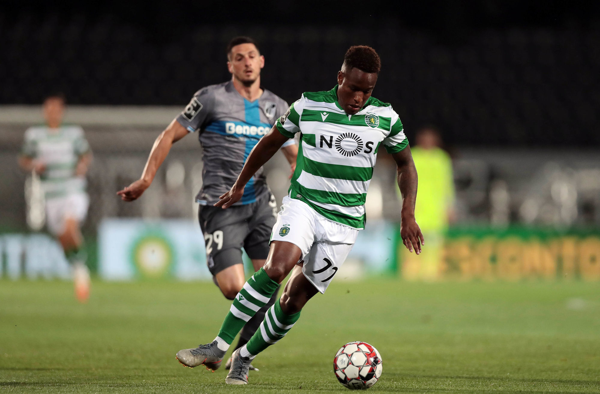 Guimarv£es, 06/04/2020 - Vitv=ria Sport Clube hosted Sporting Clube de Portugal at the D. Afonso Henriques Stadium tonight in a game counting for the 25th round of the 2019/2020 I Liga. Jovane Cabral; Florent (Miguel Pereira / Global Imagens) 
Photo by Icon Sport - Estadio D. Afonso Henriques - Guimaraes (Portugal)