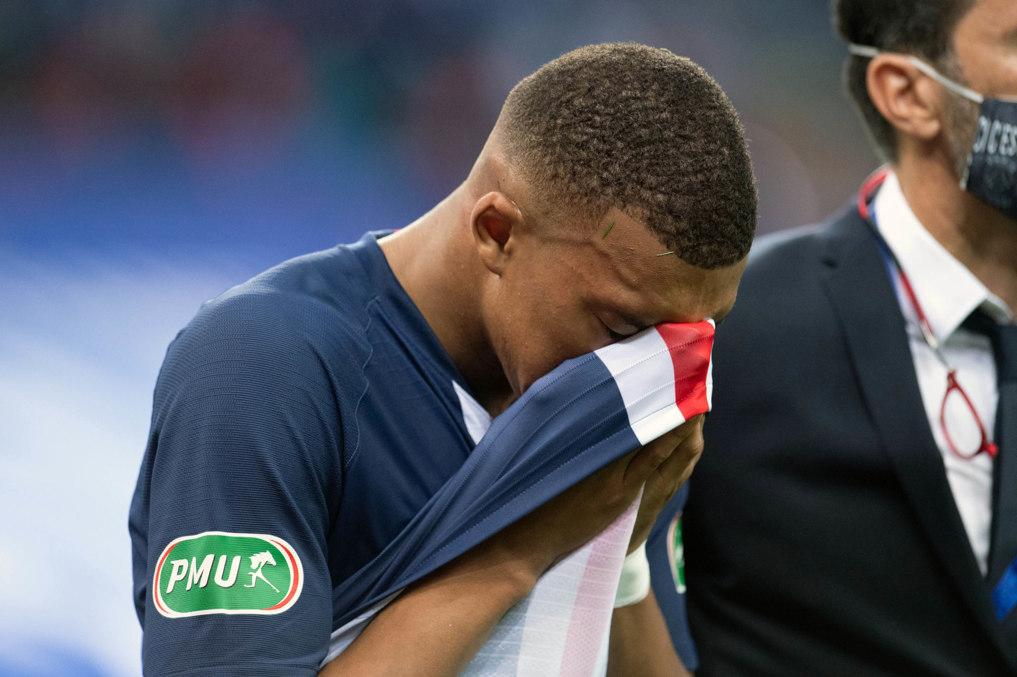 (200725) -- PARIS, July 25, 2020 (Xinhua) -- Paris Saint Germain's Kylian Mbappe reacts as he leaves the field after injury during the French Cup final match between AS Saint-Etienne and Paris Saint Germain at Stade de France in Saint-Denis, outside Paris, France, July 24, 2020. (Xinhua) (Photo by Xinhua/Sipa USA) 
Photo by Icon Sport - Stade de France - Paris (France)