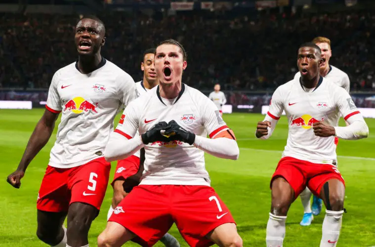 Leipzig blinde Dayot Upamecano !
