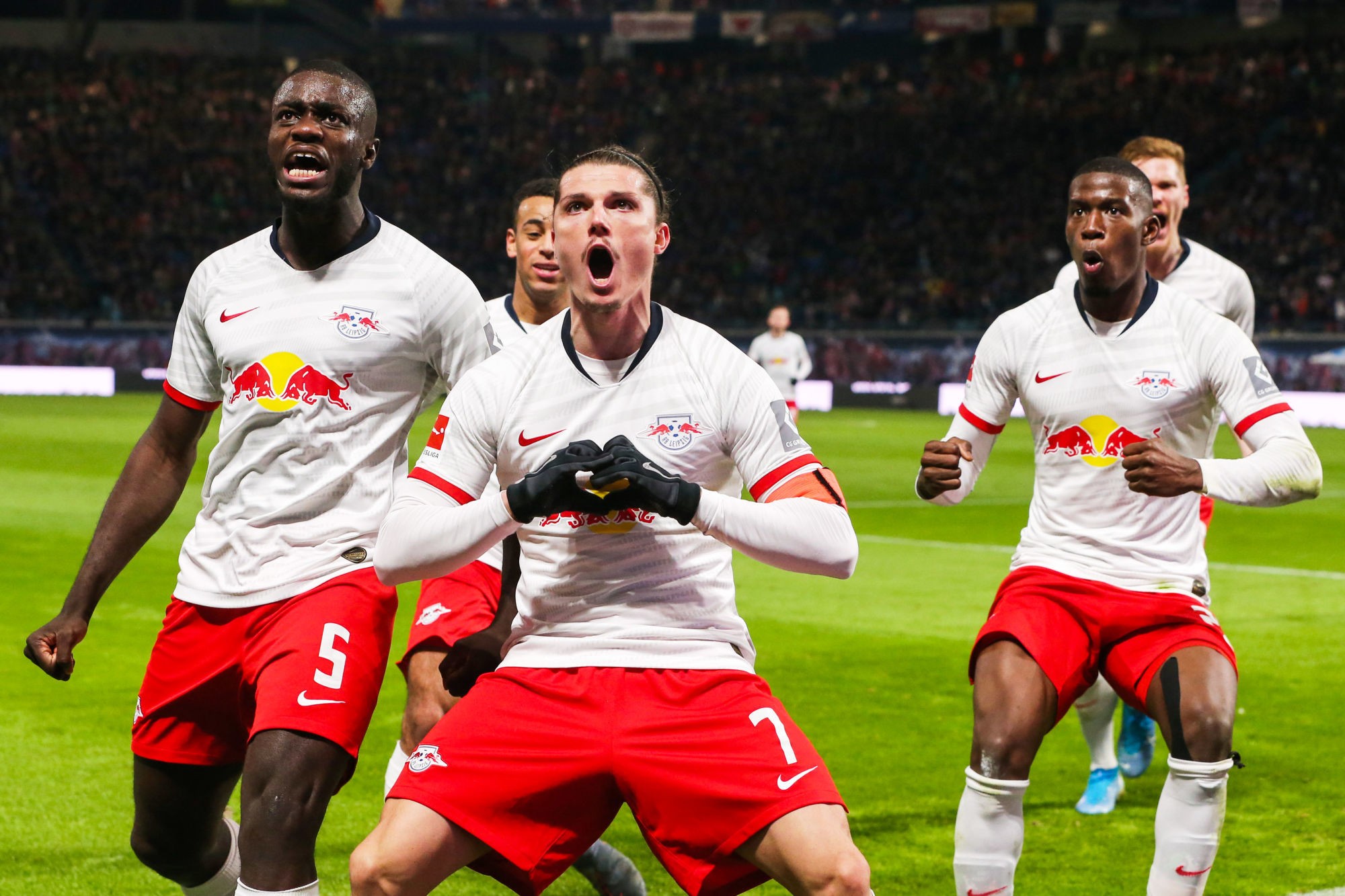 LEIPZIG,GERMANY,18.JAN.20 - SOCCER - 1. DFL, 1. Deutsche Bundesliga, RasenBallsport Leipzig vs Union Berlin. Image shows the rejoicing of Dayot Upamecano, Marcel Sabitzer and Nordi Mukiele (RB Leipzig). Photo: GEPA pictures/ Sven Sonntag - ATTENTION - DFL regulations prohibit any use of photographs as image sequences and/or quasi-video 
Photo by Icon Sport - Nordi MUKIELE - Marcel SABITZER - Dayot UPAMECANO - Red Bull Arena - Leipzig (Allemagne)