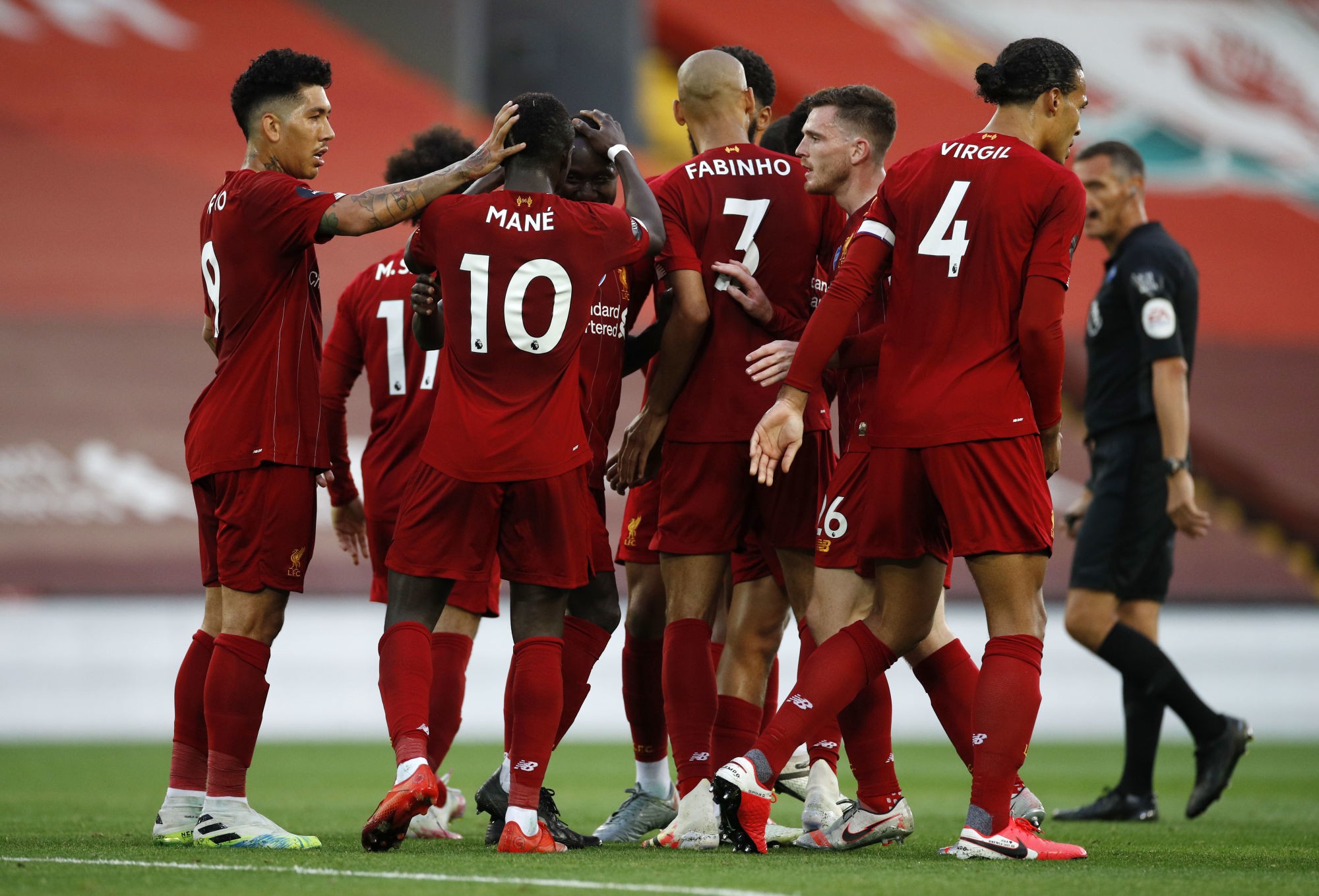 Liverpool's Naby Keita celebrates scoring his side's first goal of the game during the Premier League match at Anfield, Liverpool. 


Photo by Icon Sport - Anfield Road - Liverpool (Angleterre)