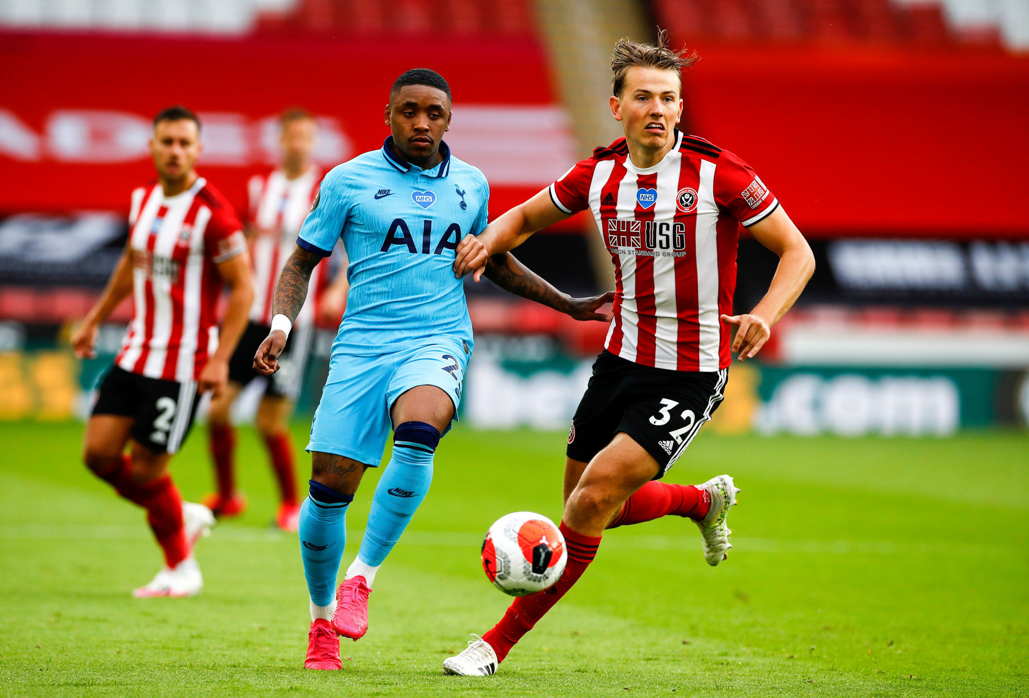 Tottenham Hotspur's Steven Bergwijn (left) and Sheffield United's Sander Berge battle for the ball during the Premier League match at Bramall Lane, Sheffield. 

Photo by Icon Sport - Bramall Lane - Sheffield (Angleterre)
