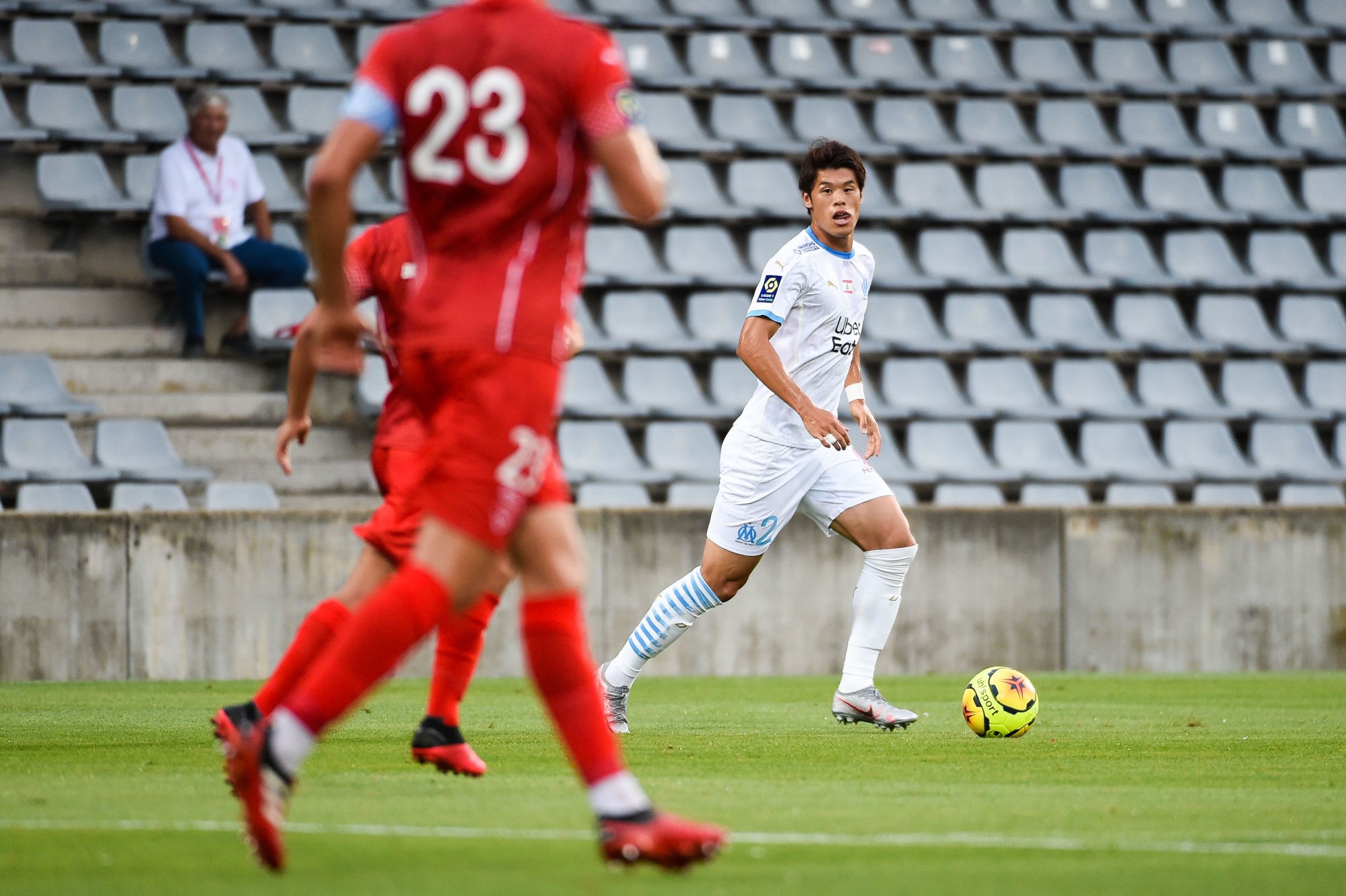 Hiroki SAKAI of Marseille  during the friendly match between Nimes and Marseille on August 9, 2020 in Nimes, France. (Photo by Alexandre Dimou/Icon Sport) during the friendly match between Nimes and Marseille on August 9, 2020 in Nimes, France. (Photo by Alexandre Dimou/Icon Sport) - Stade des Costières - Nimes (France)