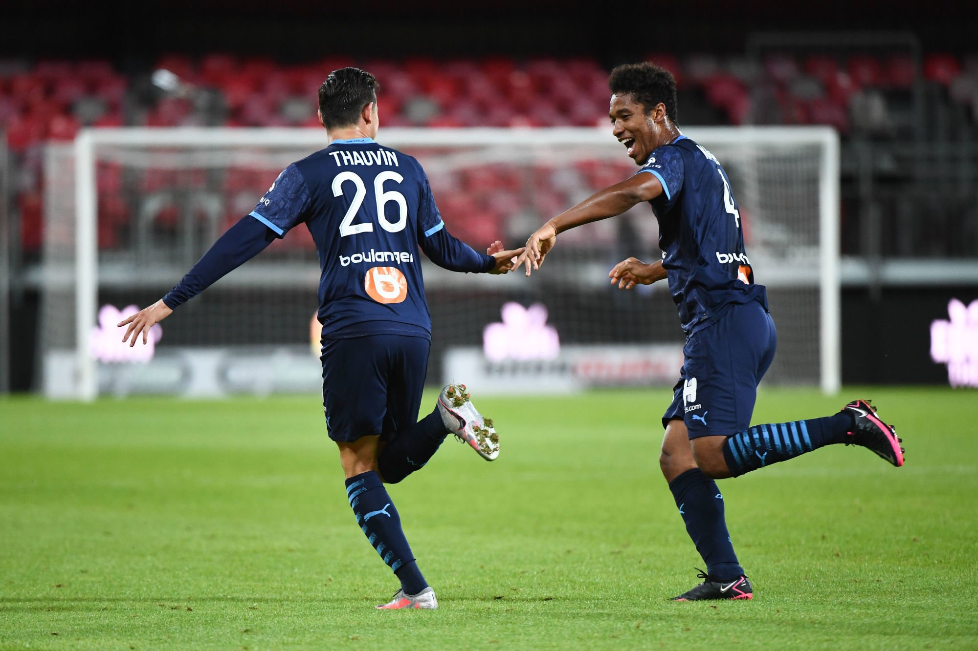 Florian THAUVIN et Boubacar Kamara - OM. (Photo by Anthony Dibon/Icon Sport)