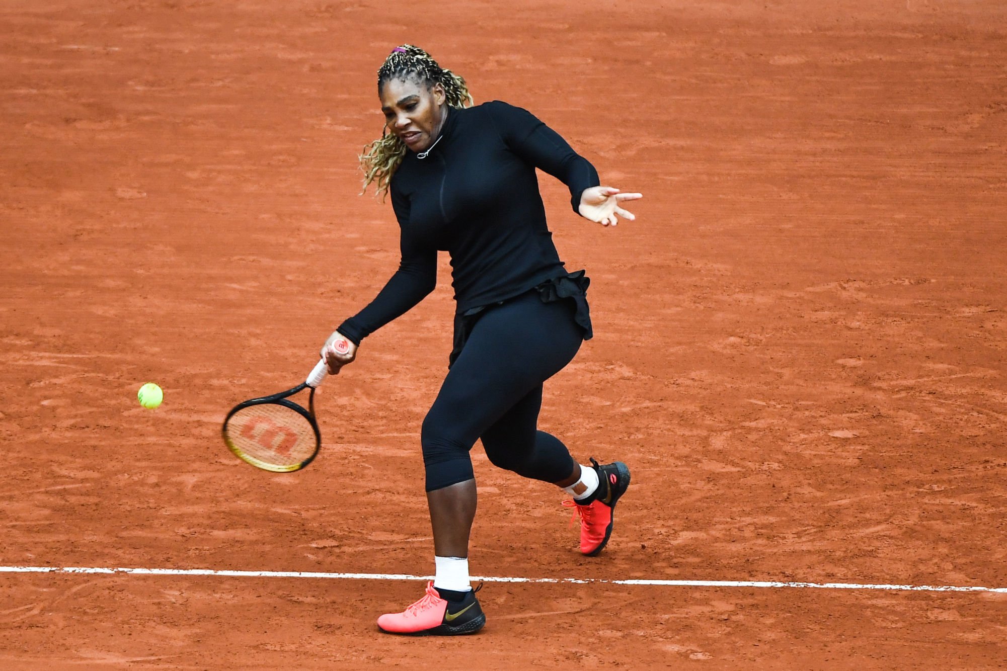 Serena WILLIAMS of USA during the day two of the French Open on September 28, 2020 in Paris, France. (Photo by Anthony Dibon/Icon Sport) - Roland Garros - Paris (France)
