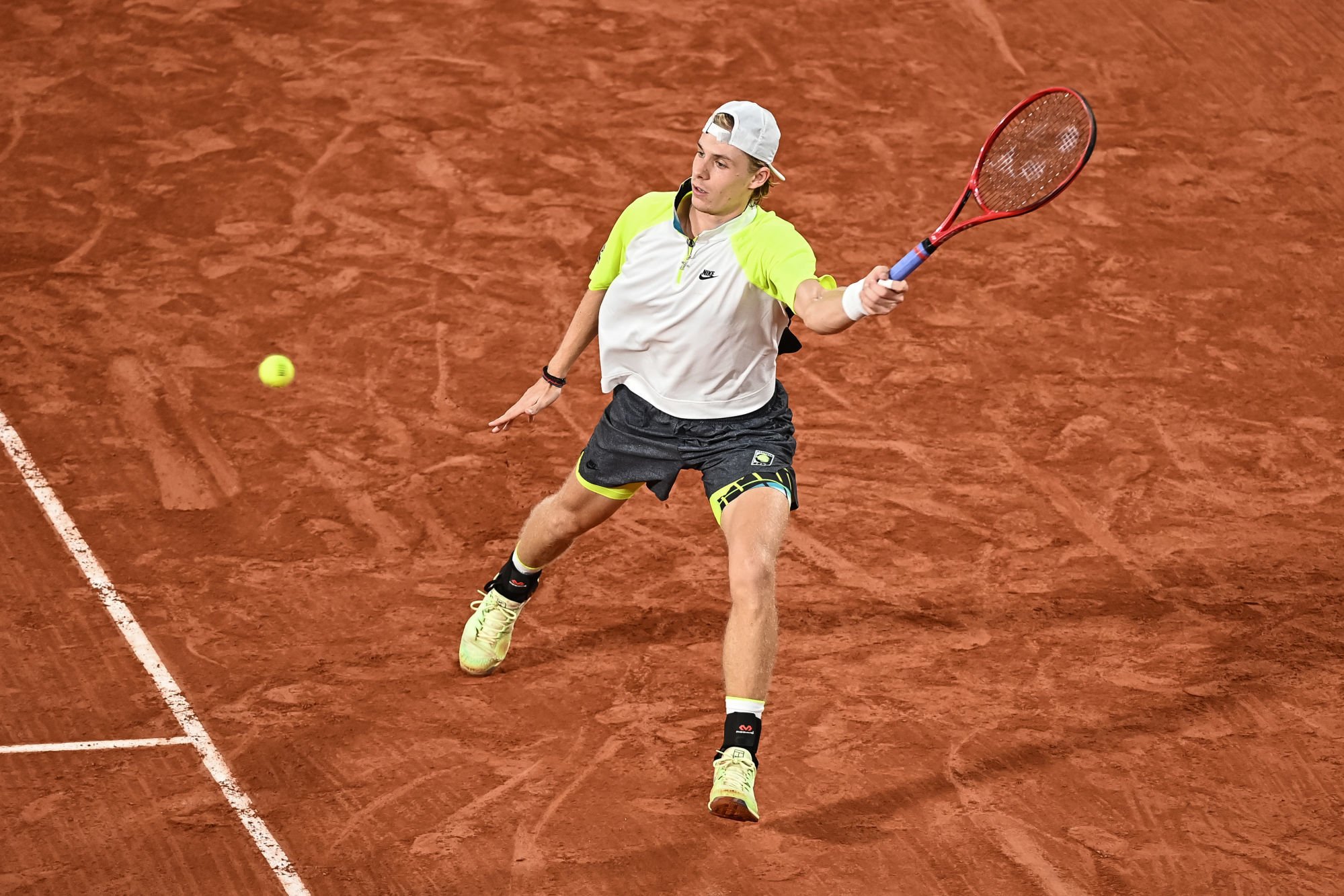 Denis SHAPOVALOV of Canada during day third of the Tennis French Open on September 29, 2020 in Paris, France. (Photo by Baptiste Fernandez/Icon Sport) - Roland Garros - Paris (France)