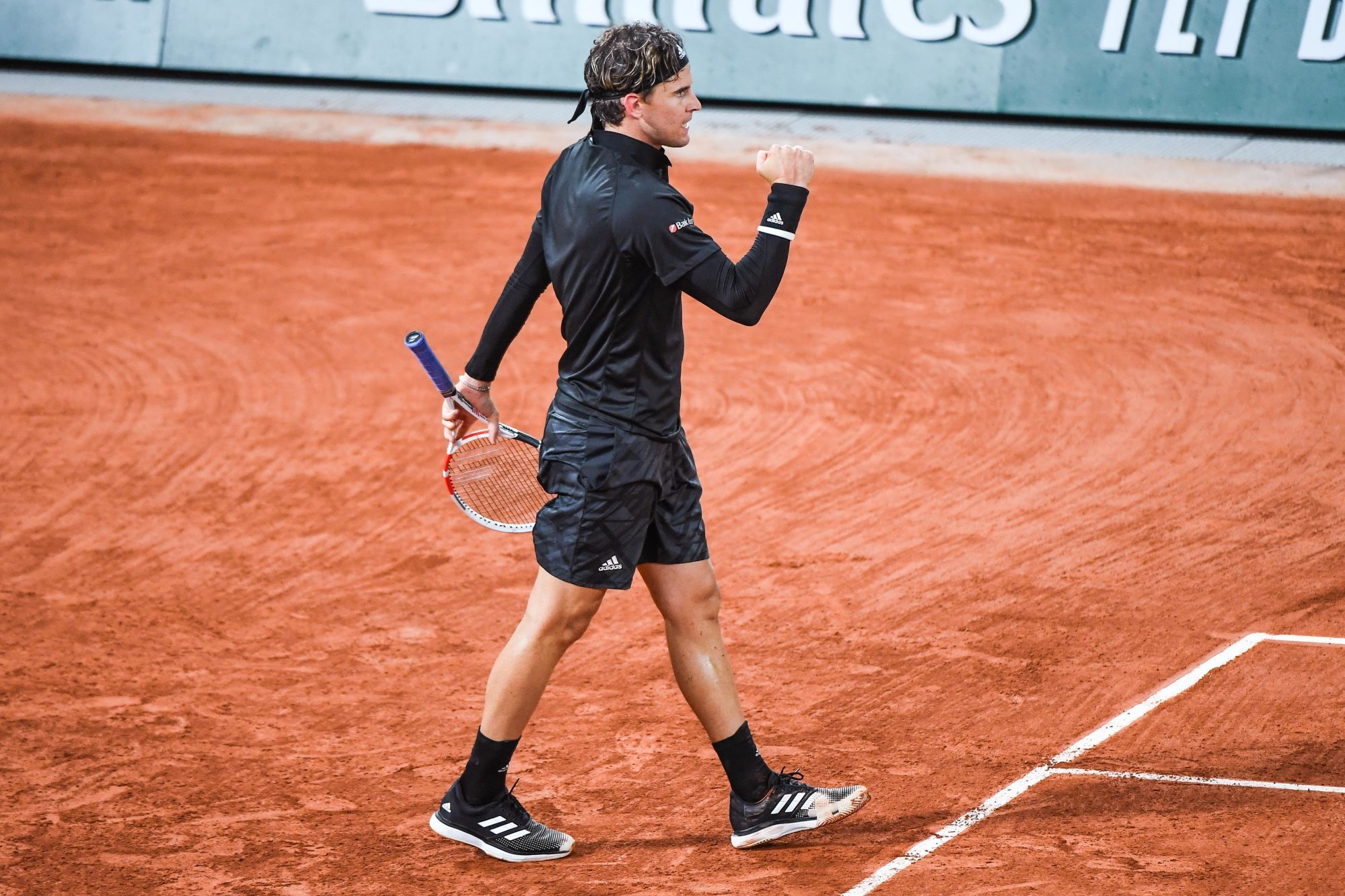 Dominic THIEM of Austria celebrates during the day two of the French Open on September 28, 2020 in Paris, France. (Photo by Anthony Dibon/Icon Sport) - Dominic THIEM - Roland Garros - Paris (France)