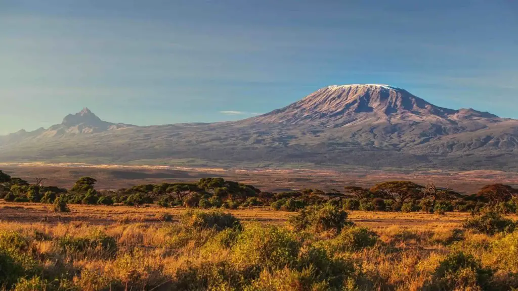 https://www.sport.fr/wp-content/uploads/2020/09/voyage_sport_plaisir_et_decouverte_sept_jours_sur_le_kilimandjaro_recit_de_rando_sport_afrique_trek_trekking_2-1024x576-1.jpg