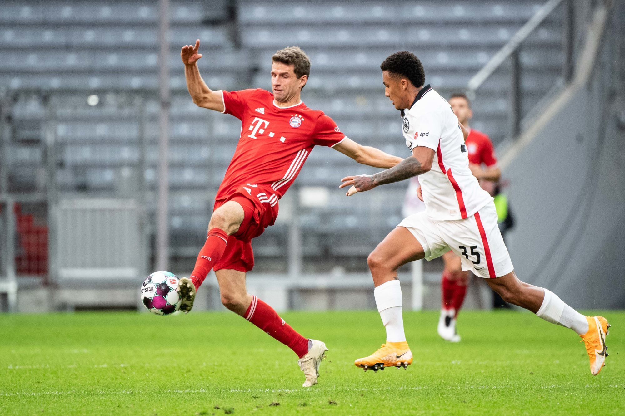Thomas Müller - Bayern Munich (l) et Tuta -Francfort
By Icon Sport