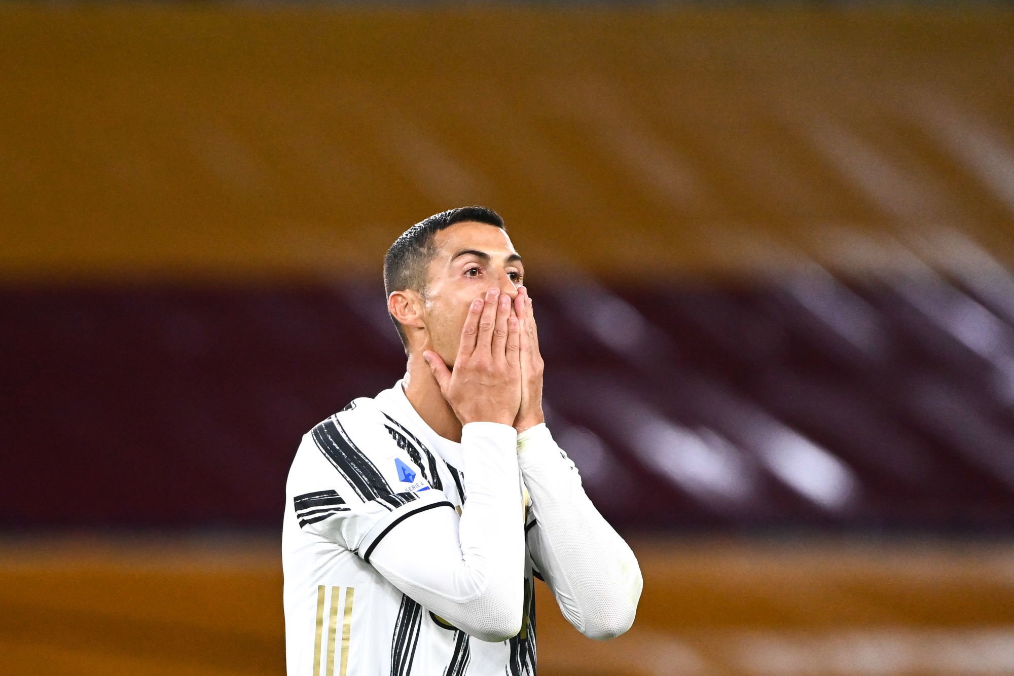 Cristiano Ronaldo négatif au Covid-19 — Juventus Cristiano Ronaldo négatif au Covid-19 — Juventus