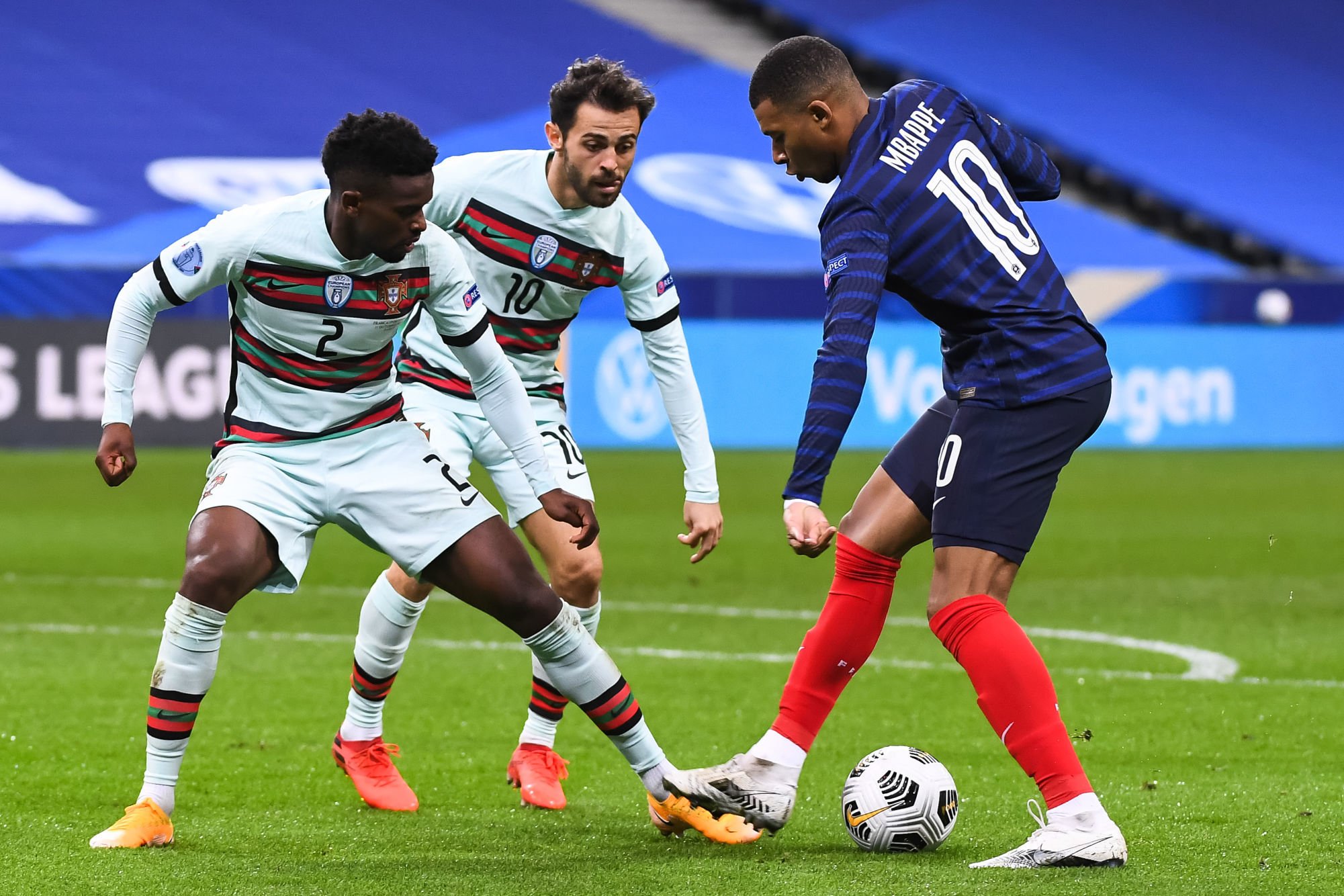 Nelson SEMEDO of Portugal, Bernardo SILVA of Portugal and Kylian MBAPPE of France during the Nations League - Group 3 match between France and Portugal on October 11, 2020 in Paris, France. (Photo by Baptiste Fernandez/Icon Sport) - Kylian MBAPPE - Bernardo SILVA - Nelson SEMEDO - Stade de France - Paris (France)