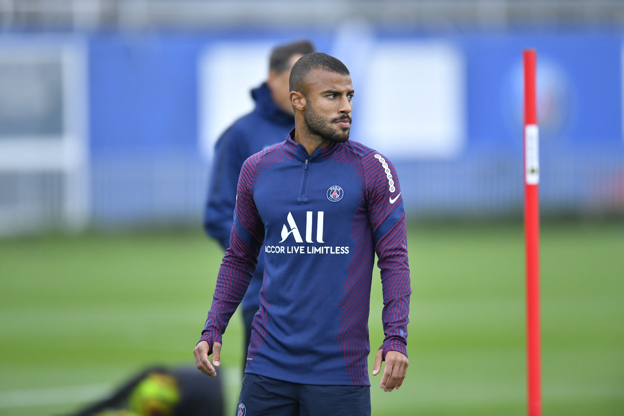 рафинья алькантара псж. рафинья бразильский футболист. рафинья 2021. рафинья футболист бразилия. рафинья алькантара.