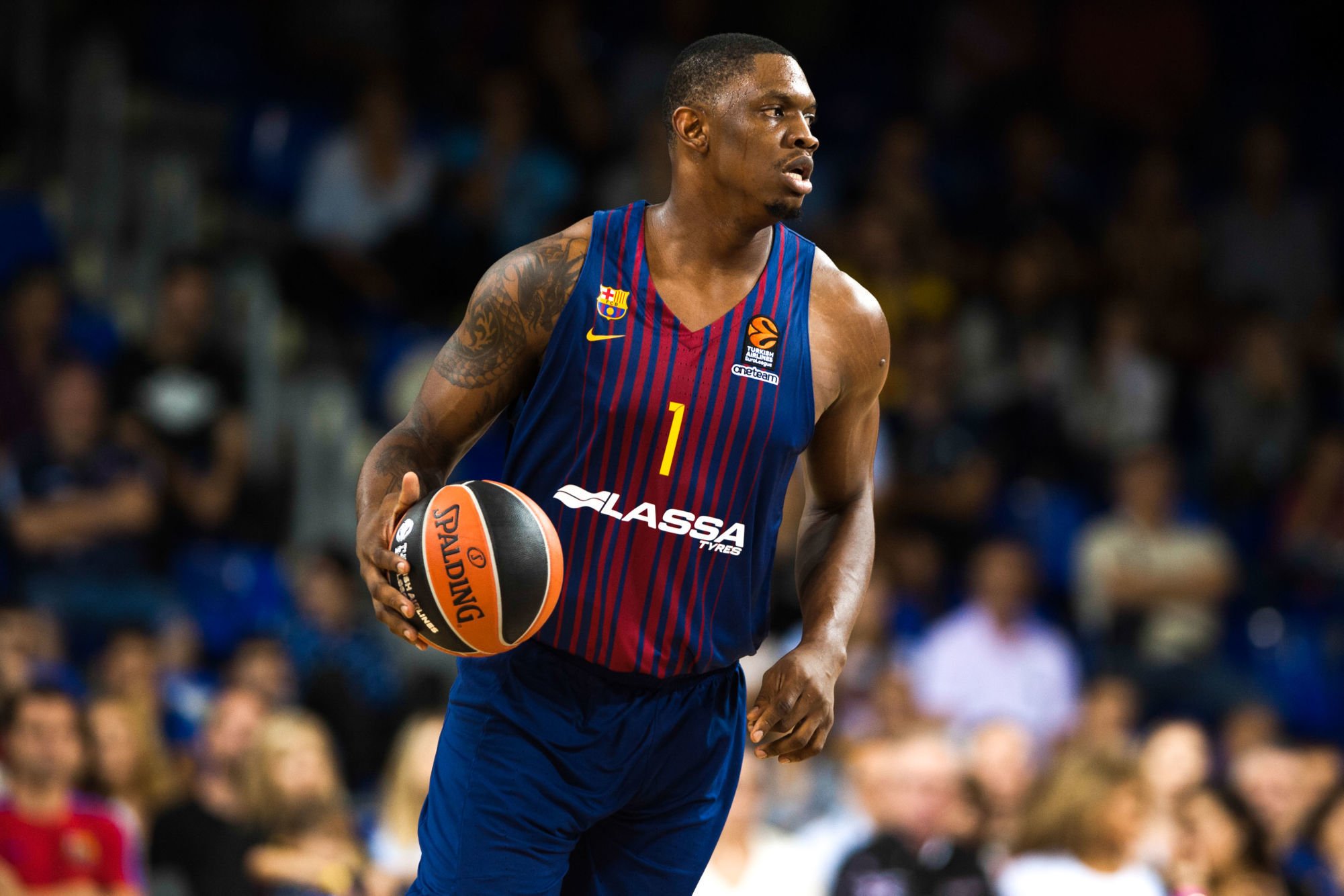 Kevin Seraphin during the EuroLeague match between Barcelona and Panathinaikos on 13th October 2017
Photo : Actionplus / Icon Sport