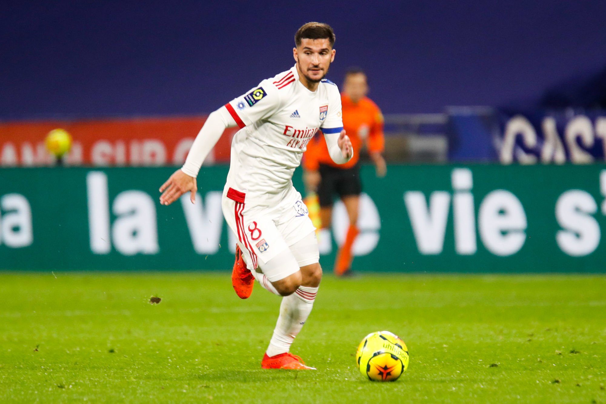 OL: Uneasiness, the behavior deemed racist by Lyon supporters against Aouar