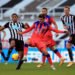 Newcastle United's Isaac Hayden (left) and Chelsea's Mason Mount battle for the ball during the Premier League match at St James' Park, Newcastle. 
By Icon Sport - St. James Park  - Newcastle (Angleterre)