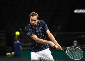 Daniil MEDVEDEV of Russia during the fifth day of the ATP Masters 1000 Rolex Paris Masters at AccorHotels Arena on November 6, 2020 in Paris, France. (Photo by Anthony Dibon/Icon Sport) - Bercy AccorHotels Arena - Paris (France)