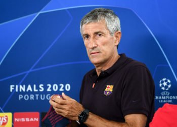 LISBON, PORTUGAL - AUGUST 13: In this handout image provided by UEFA, Quique Setien, Manager of FC Barcelona looks on during a press conference ahead of their UEFA Champions League quarter-final match against Bayern Munich at Estadio do Sport Lisboa e Benfica on August 13, 2020 in Lisbon, Portugal. (Photo by UEFA - Handout/UEFA via Getty Images) 

Photo by Icon Sport - Quique SETIEN - Lisbonne (Portugal)