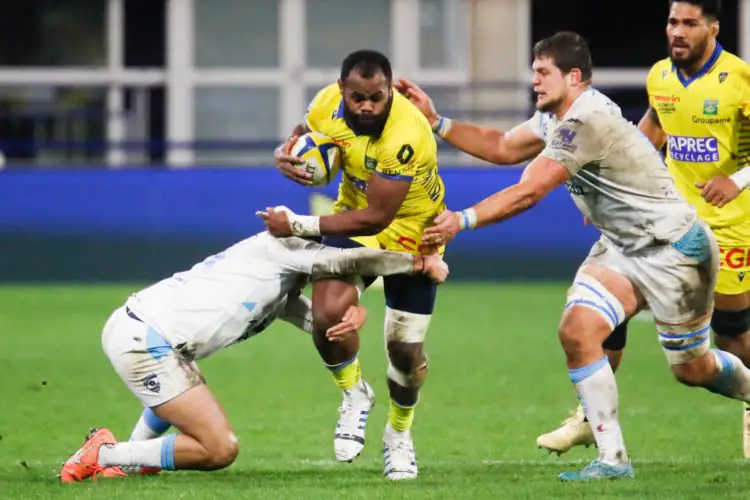 Peceli YATO of Clermont and Yvan REILHAC of Montpellier during the Top 14 match between Clermont and Montpellier at Parc des Sports Marcel Michelin on December 4, 2020 in Clermont-Ferrand, France. (Photo by Romain Biard/Icon Sport) - Peceli YATO - Yvan REILHAC - Stade Marcel Michelin - Clermont Ferrand (France)