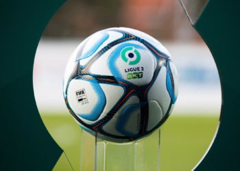 Ballon officiel Ligue 2 BKT