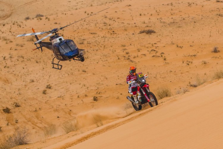 Laia Sanz (ESP) for Gas Gas Factory team races during stage 7 of Rally Dakar 2021 from Haâ??il to Sakaka, Saudi Arabia on January 10, 2021. // Flavien Duhamel/Red Bull Content Pool // SI202101100016 // Usage for editorial use only // 
By Icon Sport -  (Arabie Saoudite )