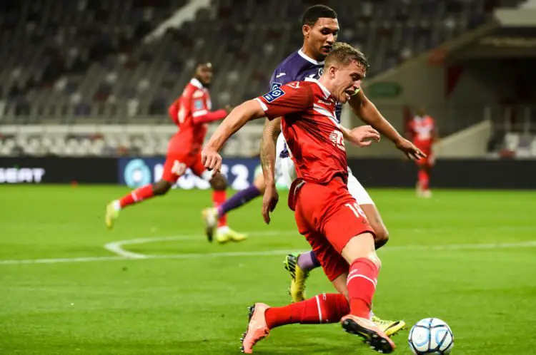 Baptiste GUILLAUME of Valenciennes  during the Ligue 2 match between Toulouse and Valenciennes on November 7, 2020 in Toulouse, France. (Photo by Alexandre Dimou/Icon Sport) - Baptiste GUILLAUME - Stadium Municipal - Toulouse (France)
