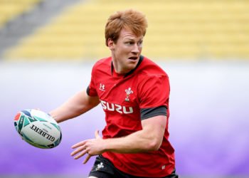 Rhys Patchell (Photo by Icon Sport)