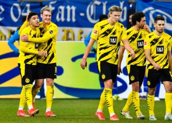 Jadon Sancho et Julian Brandt célèbrent un but - Borussia Dortmund