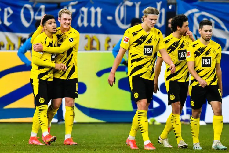 Jadon Sancho et Julian Brandt célèbrent un but - Borussia Dortmund