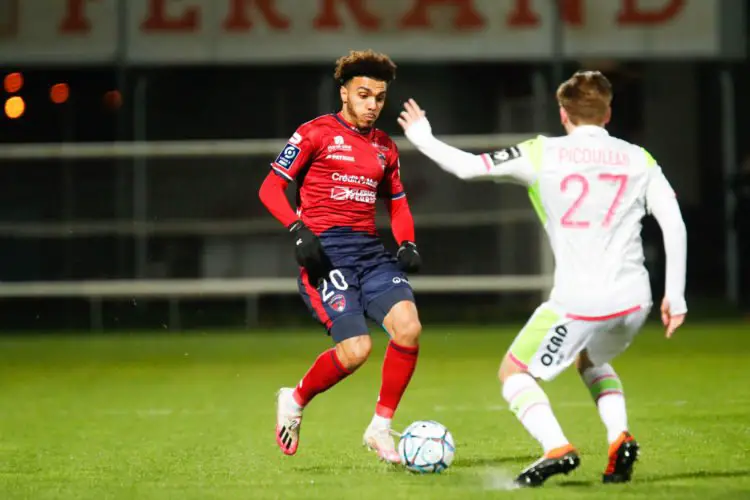 Akim ZEDADKA of Clermont and Mathis PICOULEAU of Valenciennes during the Ligue 2 BKT match between Clermont and Valenciennes on February 27, 2021 in Clermont-Ferrand, France.