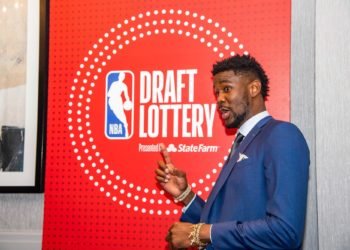 May 14, 2019; Chicago, IL, USA; Phoenix Suns player DeAndre Ayton is seen prior to the 2019 NBA Draft Lottery at the Hilton Chicago. Photo : SUSA / Icon Sport