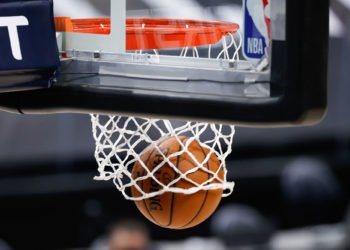Feb 2, 2021; Salt Lake City, Utah, USA; The ball drops through the hoop during a team warm up period prior to the Utah Jazz against the Detroit Pistons at Vivint Smart Home Arena. Mandatory Credit: Jeffrey Swinger-USA TODAY Sports/Sipa USA 
By Icon Sport - Vivant Smart Home Arena - Salt Lake City (Etats Unis)