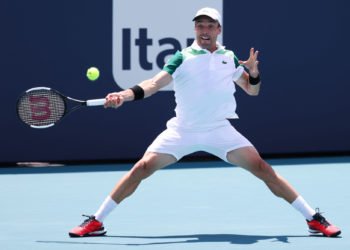 Apr 2, 2021; Miami, Florida, USA; Roberto Bautista Agut of Spain hits a forehand against Jannik Sinner of Italy (not pictured) in a men's singles semifinal in the Miami Open at Hard Rock Stadium. Mandatory Credit: Geoff Burke-USA TODAY Sports/Sipa USA 
By Icon Sport - Roberto BAUTISTA AGUT - Miami (Etats Unis)