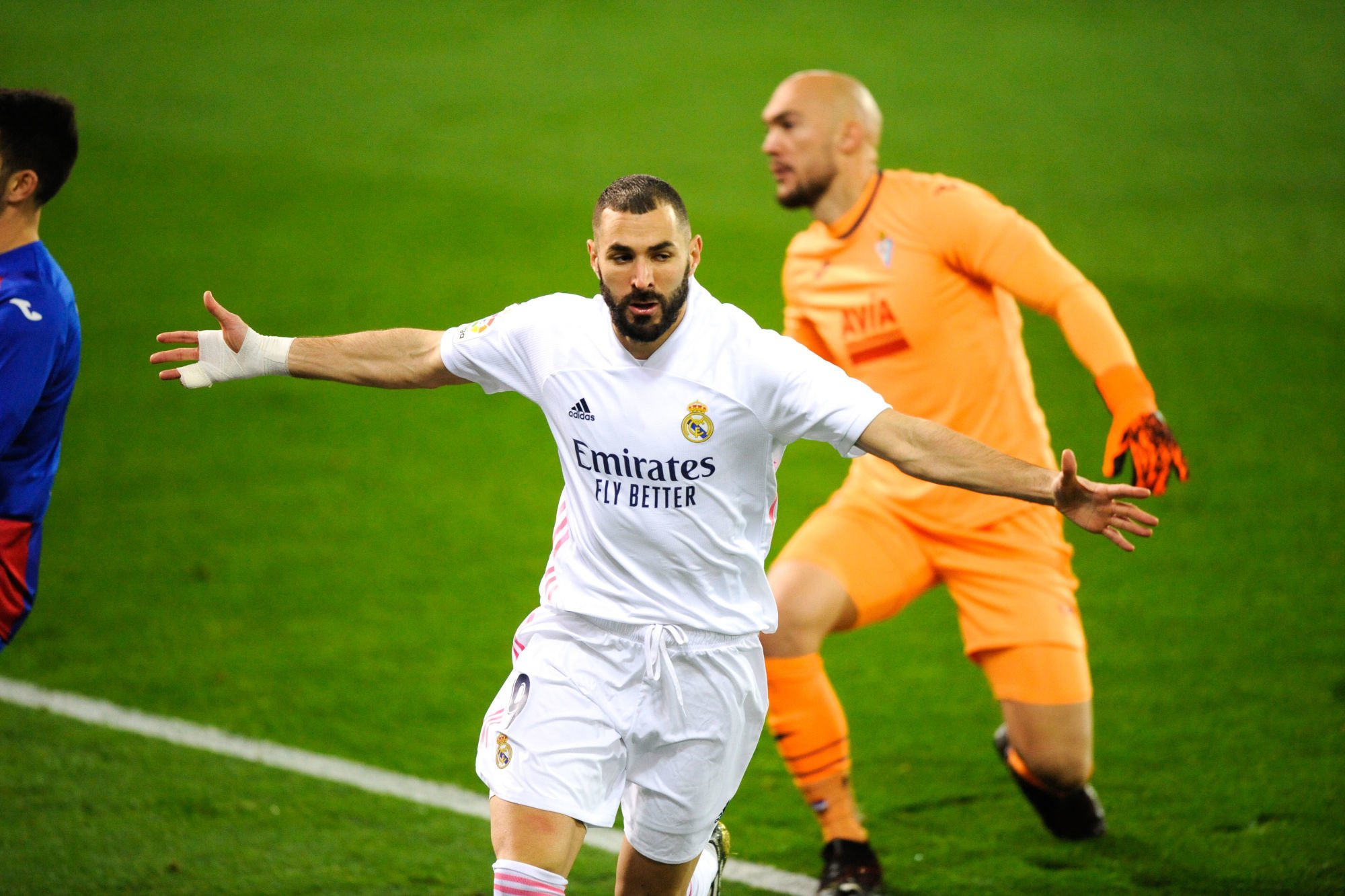 Real / Barça Karim Benzema lance le clasico Sport.fr