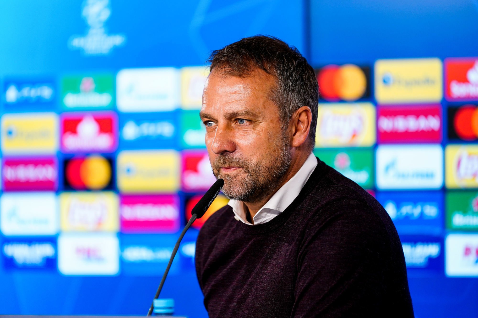 Ханс-дитер флик. Ханси флик. Ханси флик тренер. Ханси флик. Энрике тренер.